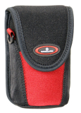 <p>Casa 5A is gewatteerd compact camera tasje met een voorvak voor kleine accessoires. Inclusief nekkoord.<br /><br />Jersey/ Nylon cominatie.<br /><br />Bordeaux rood.<br /><br />Binnenmaat:<br />58x20x95 mm<br /><br />Buitenmaat:<br />75x60x115 mm</p>